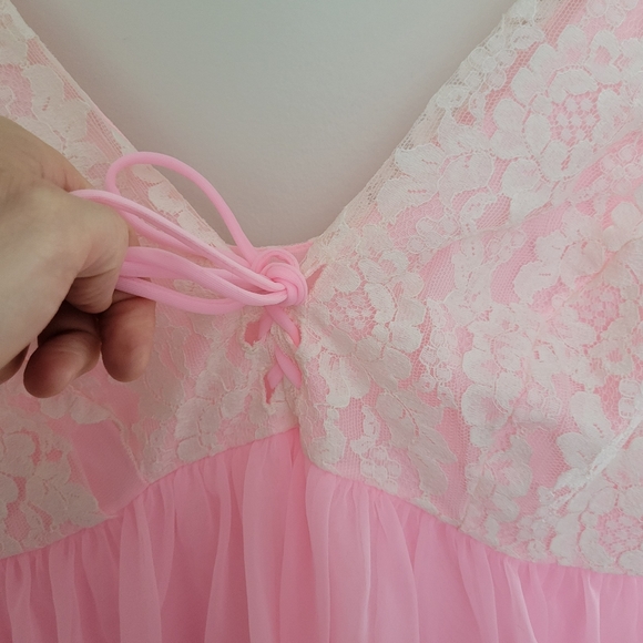 Vintage lace barbiecore ruffle baby doll nightgown lingerie - Picture 6 of 7